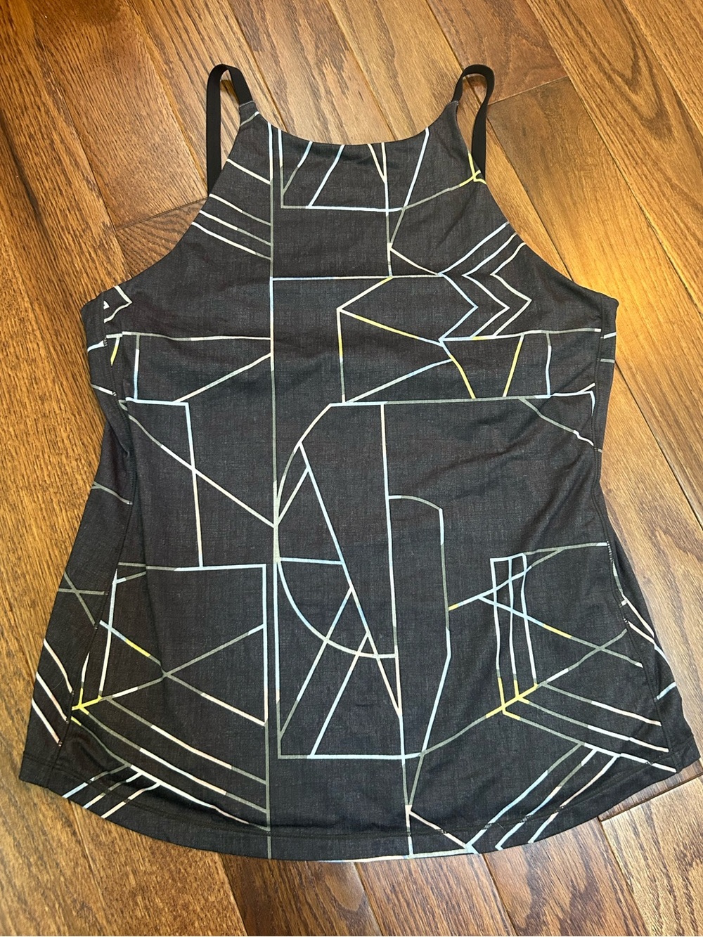 Prana women's tank top gray and white geometric pattern size M